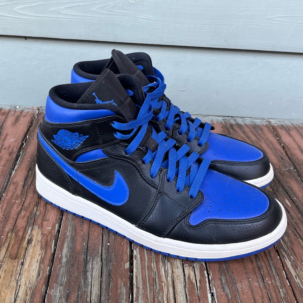 JORDAN 1 MID